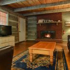 Guest Cabins 426 & 433 - 2 Queen bedrooms (each with bath), full kitchen, jacuzzi tub, large living room.