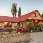 The Amish Hippie shop has a wide variety of Hippie collectables and Amish handmade products.